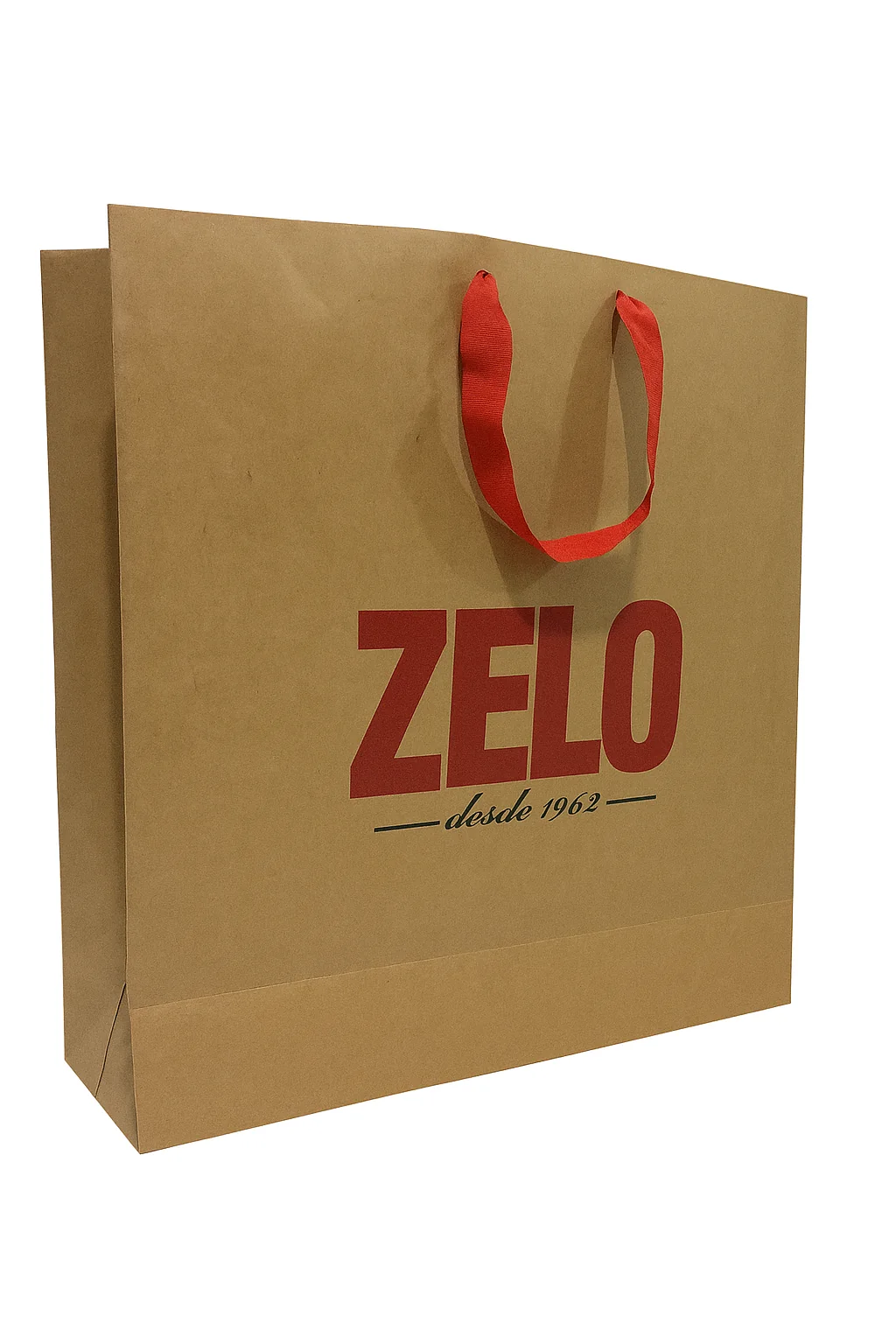 Fotografia real de sacolas de papel em formato horizontal, referência Zelo