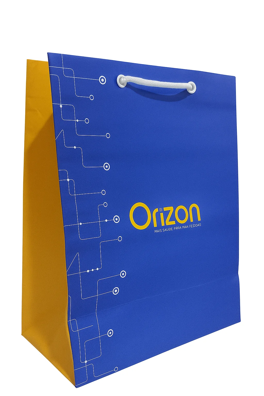 Fotografia real de sacolas de papel em formato vertical, referência Orizon