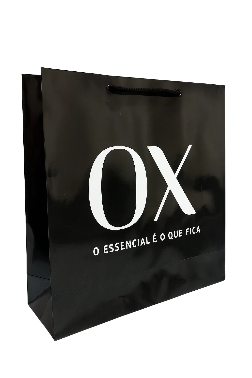 Fotografia real de sacolas offset com alça de nylon, referência offset-plastificacao-brilho-cordao