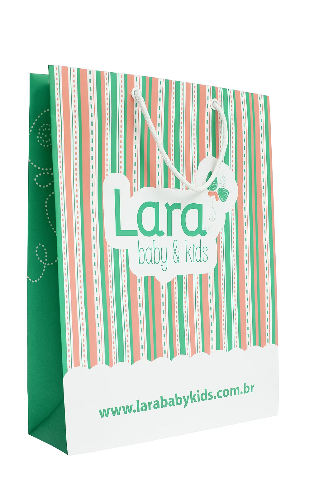 Fotografia real de projetos de sacolas personalizadas para boutiques, referência Lara