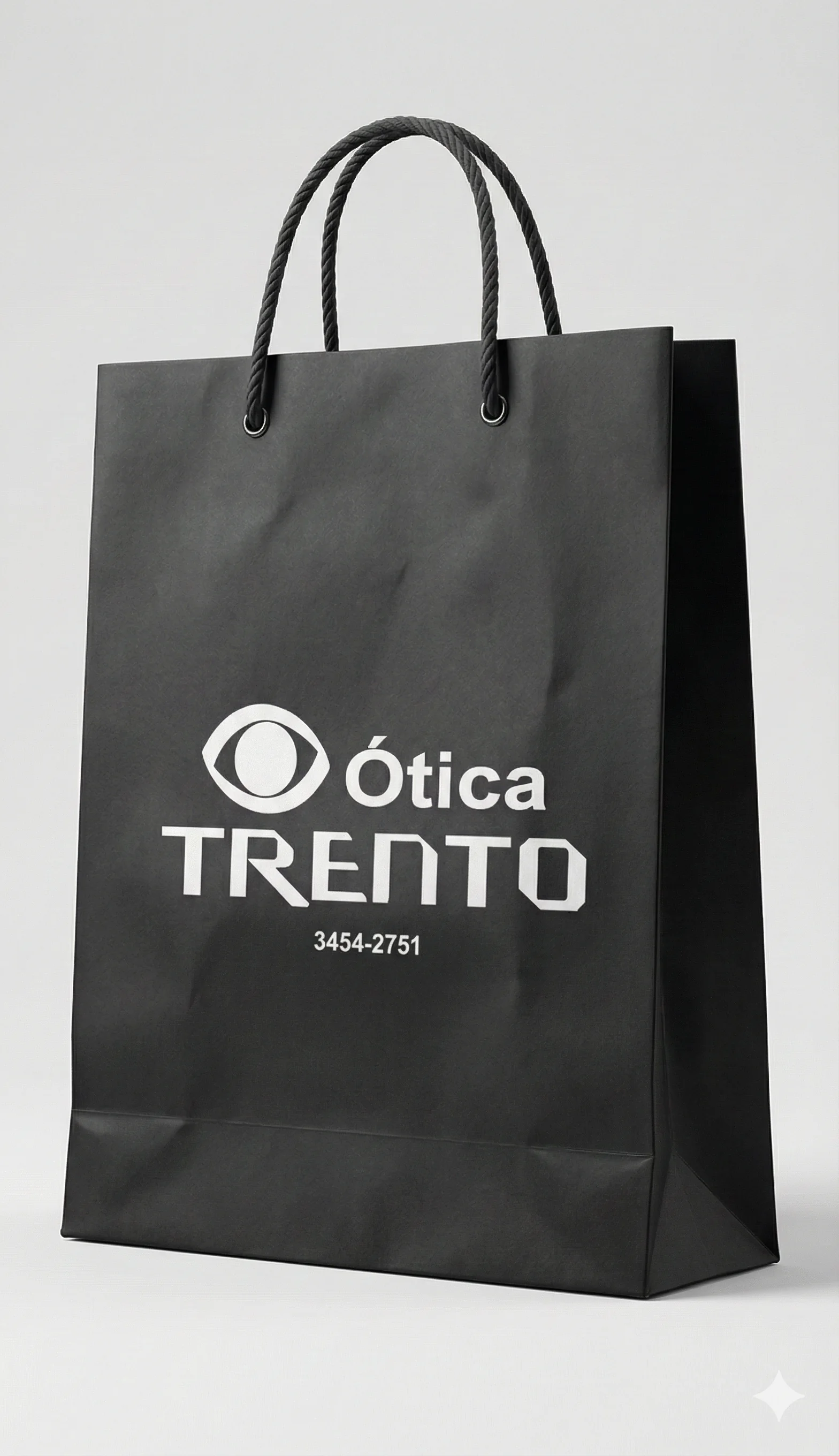 Fotografia real de projetos de sacolas personalizadas para óticas, referência otica-trento